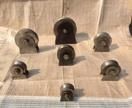 Bánh xe sắt V