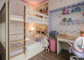 Phòng 12 m2 phối màu tím hồng theo sở thích của bé gái 4 tuổi