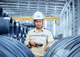 Hòa Phát, Việt Ý, Việt Đức,... lại đồng loạt điều chỉnh giá thép, tăng mạnh nhất từ đầu năm